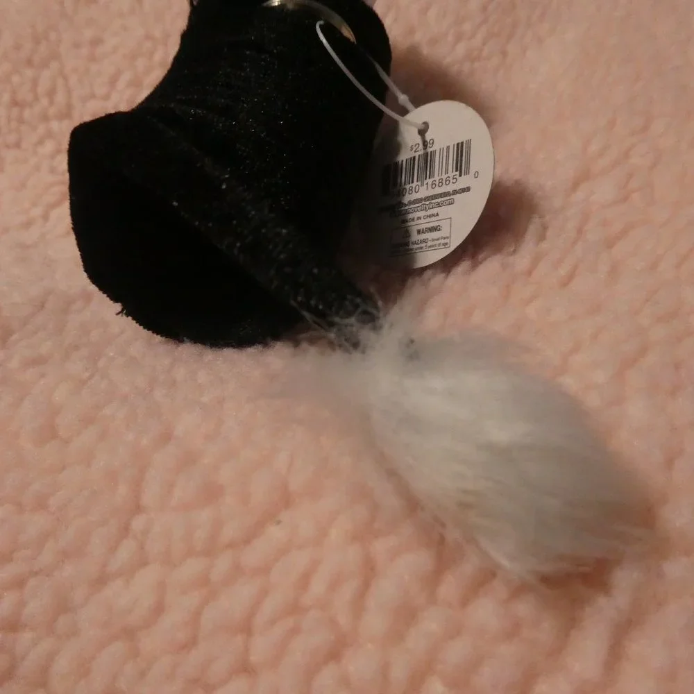 SUPER SOFT SPRING Key Chain | Panda with fluffy tail | BNWT - Picture 7 of 11